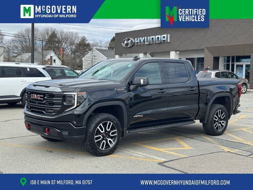 2023 GMC Sierra