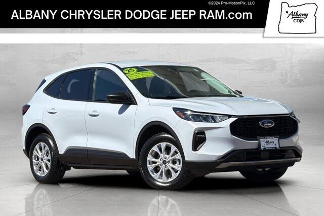 2025 FORD Escape