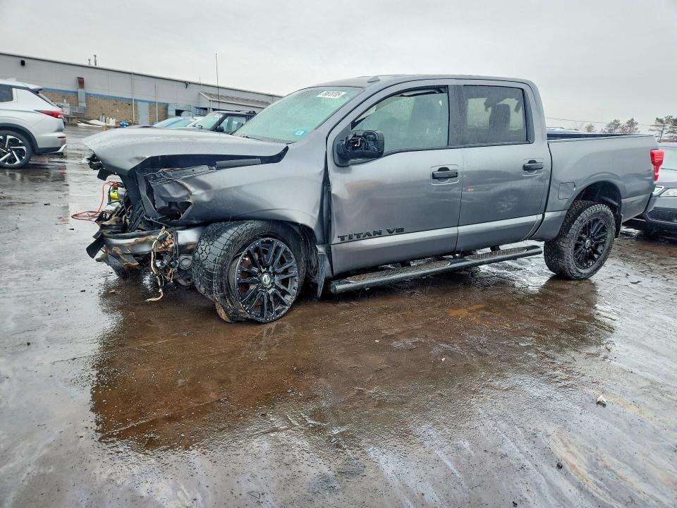 2019 NISSAN Titan