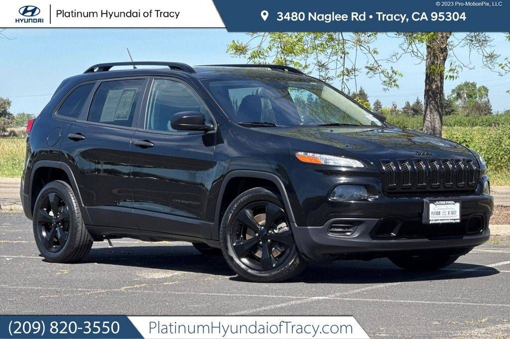 2017 JEEP Cherokee