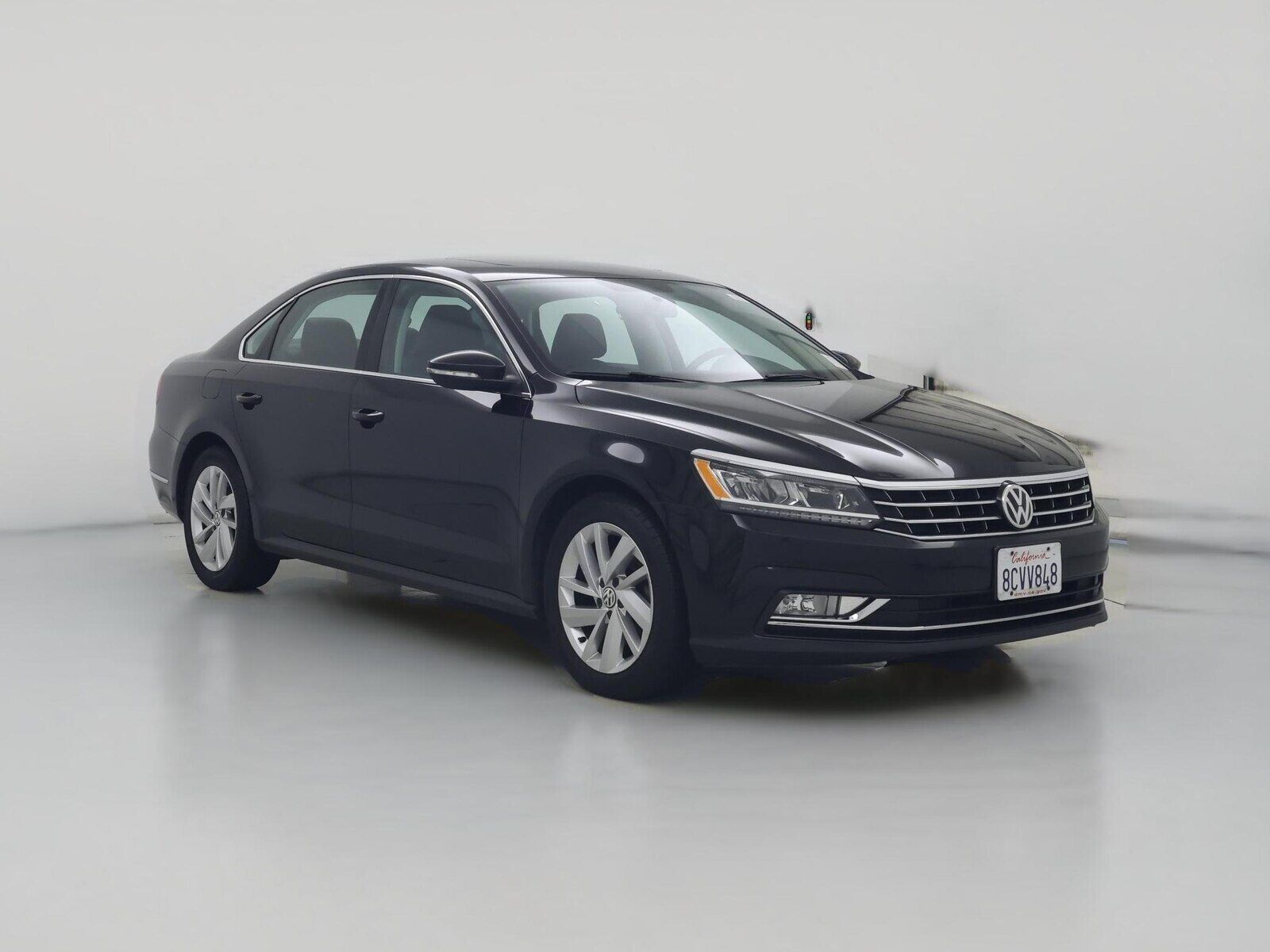 2018 VOLKSWAGEN Passat