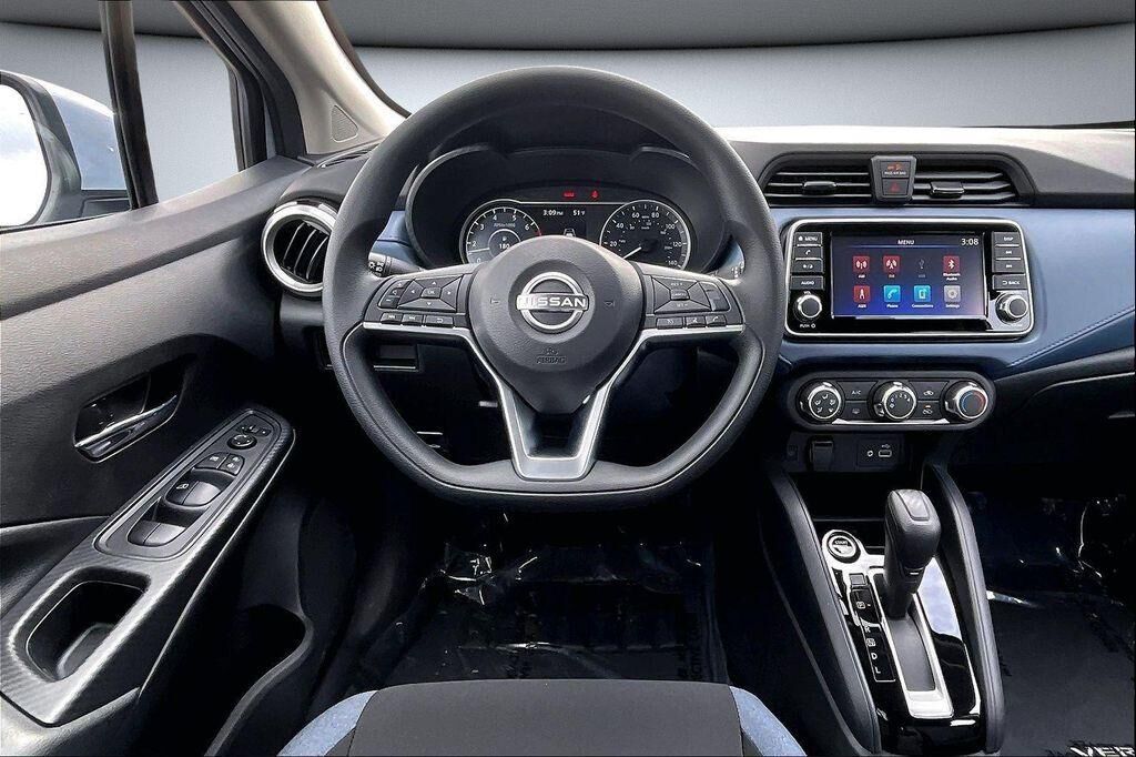 2025 NISSAN Versa