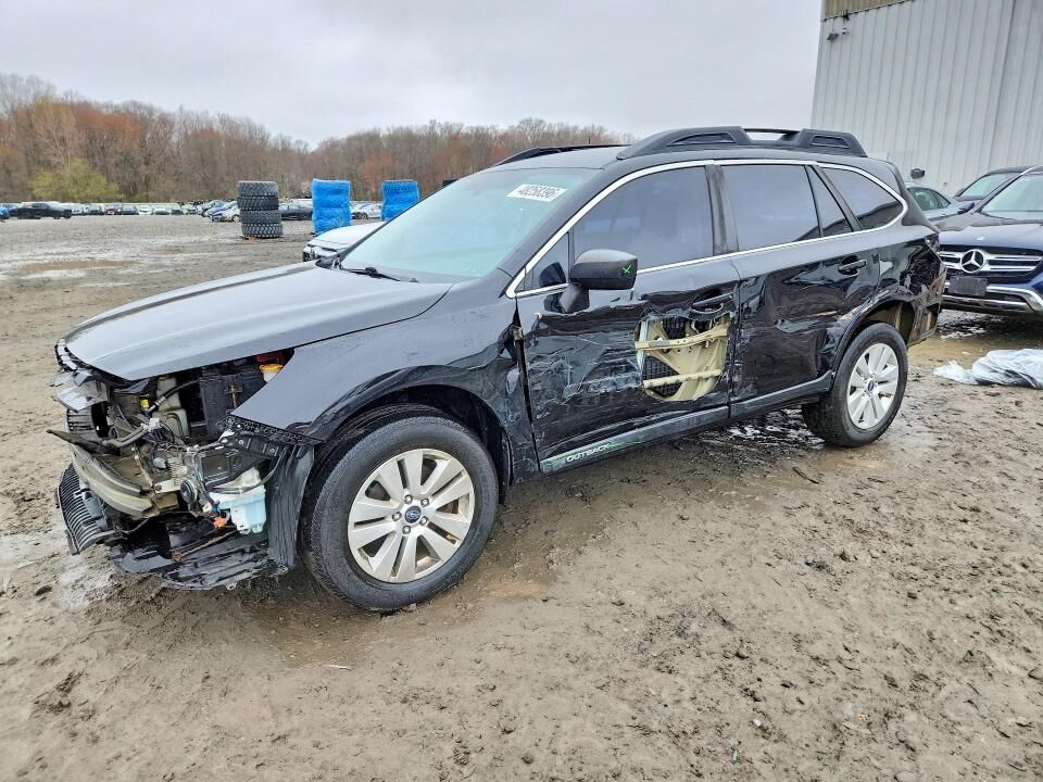 2017 SUBARU Outback