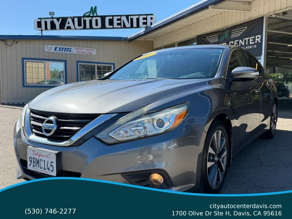 2017 NISSAN Altima