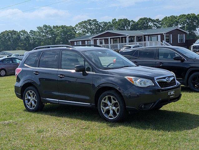 2016 SUBARU Forester