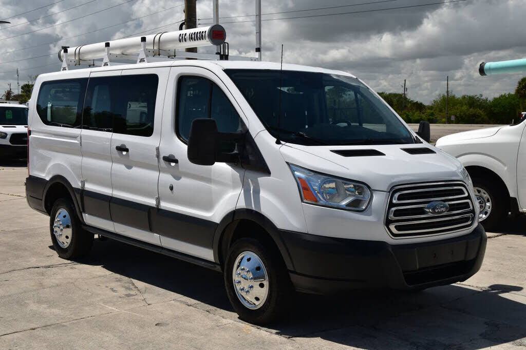 2015 FORD Transit