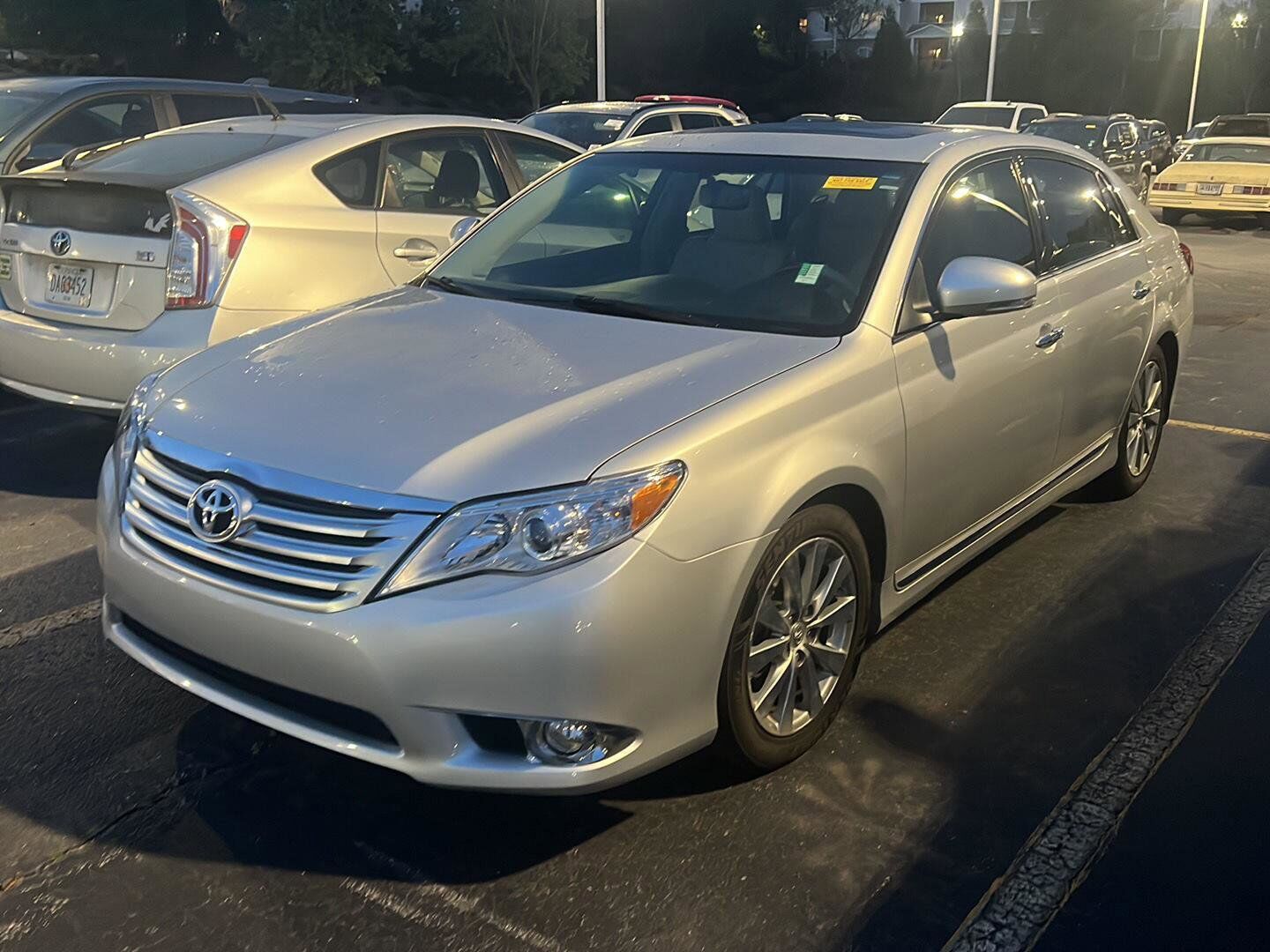 2012 TOYOTA Avalon
