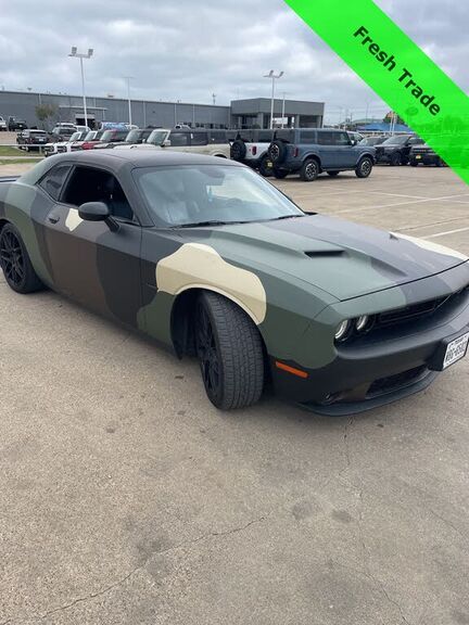 2016 DODGE Challenger