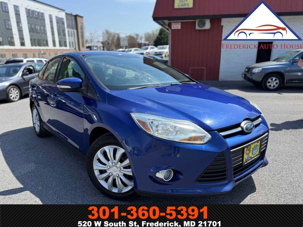 2012 FORD Focus