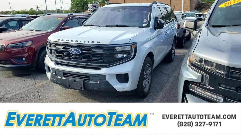 2025 FORD Expedition
