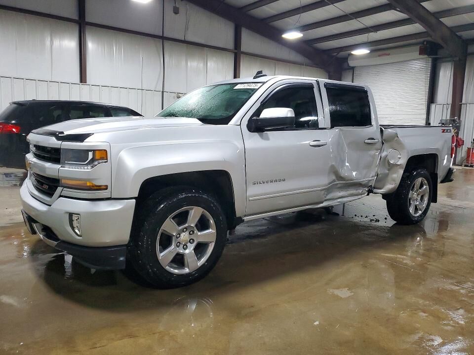 2018 CHEVROLET Silverado