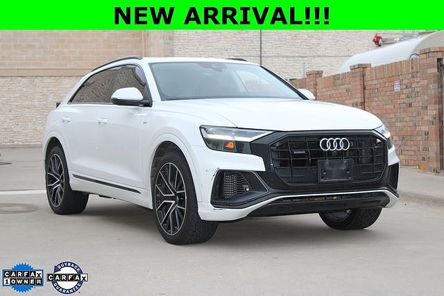 2020 AUDI Q8