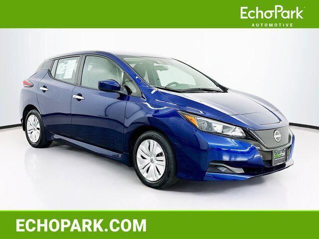 2025 NISSAN Leaf