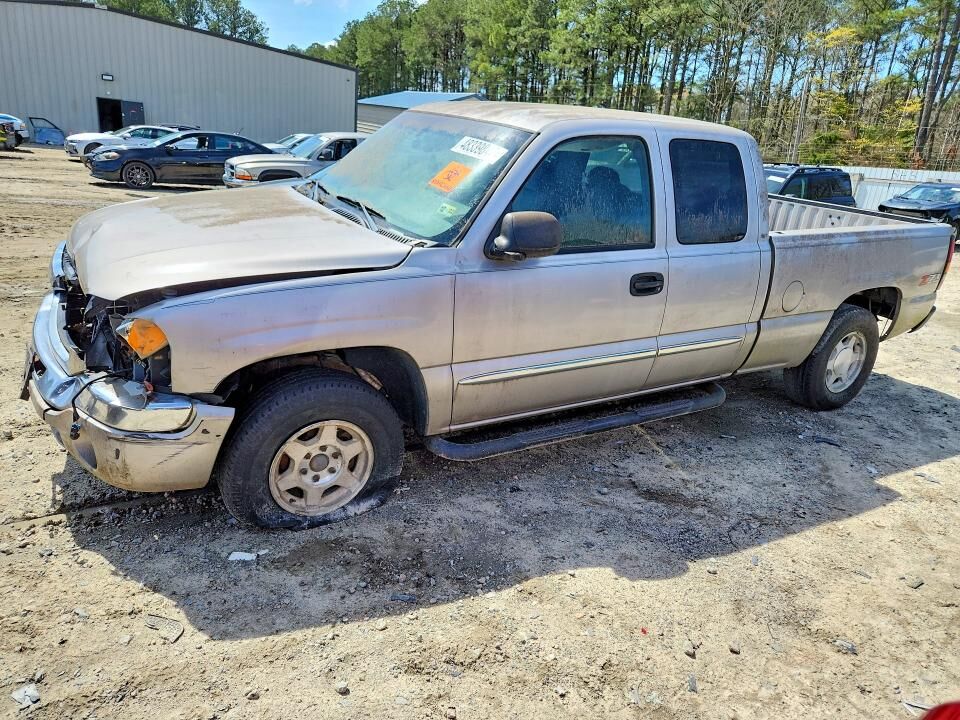 2004 GMC Sierra