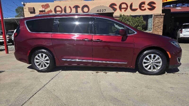 2018 CHRYSLER Pacifica