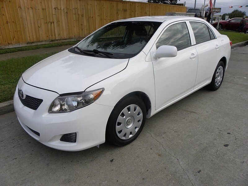 2010 TOYOTA Corolla