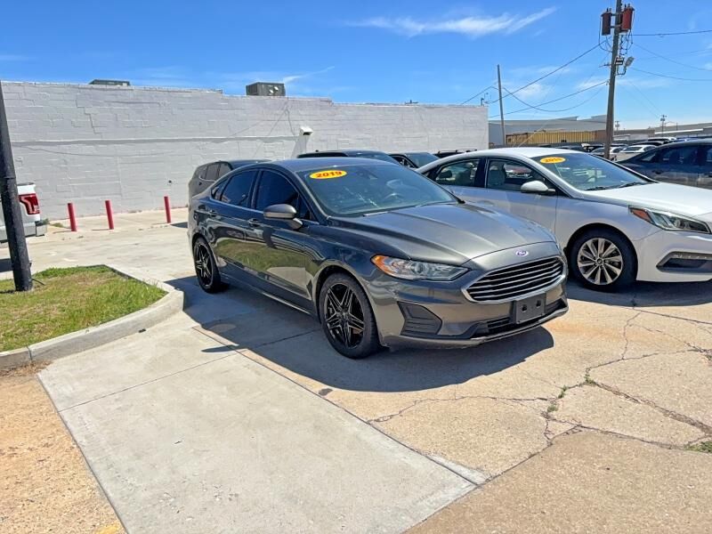 2019 FORD Fusion