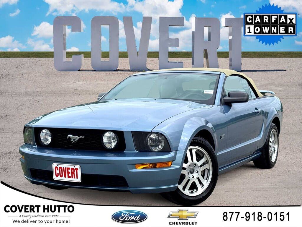 2005 FORD Mustang