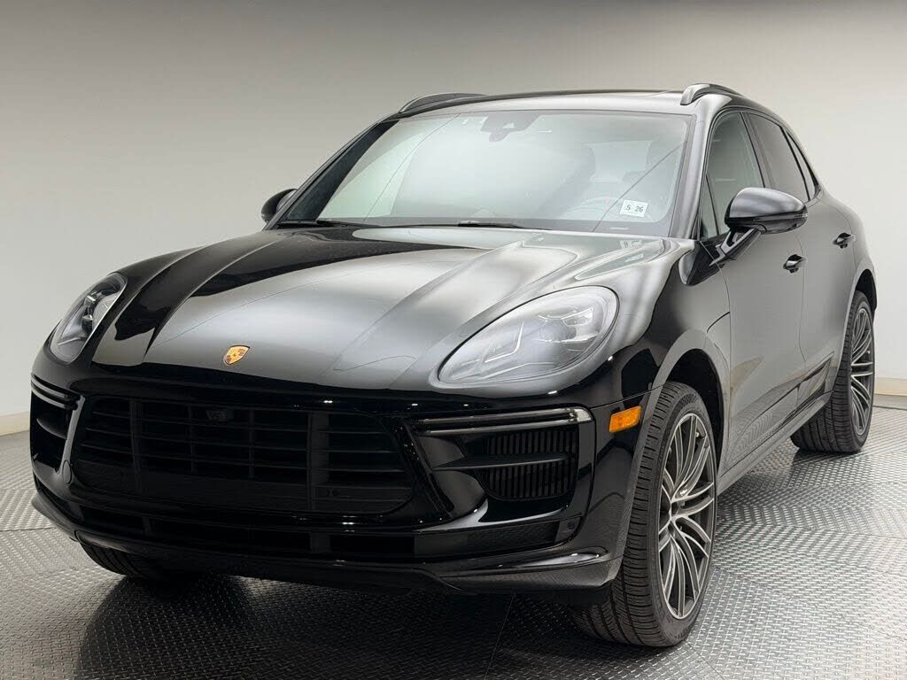 2021 PORSCHE Macan