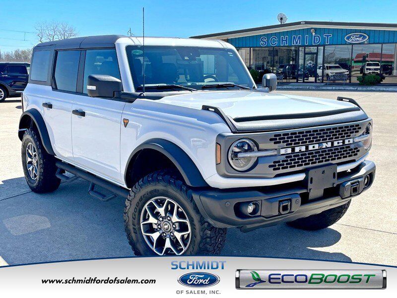 2023 FORD Bronco