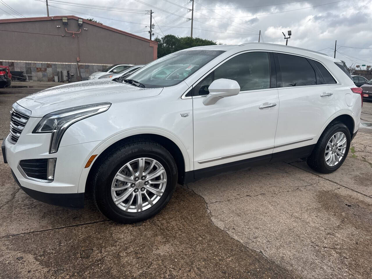 2017 CADILLAC XT5