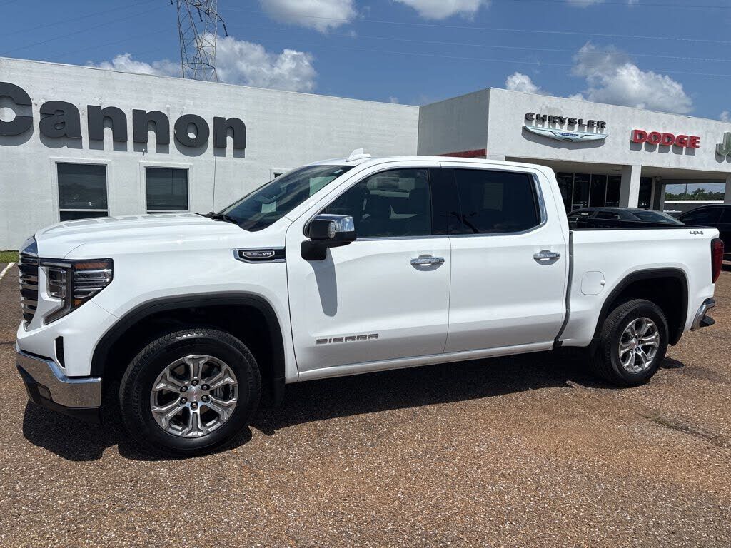 2025 GMC Sierra