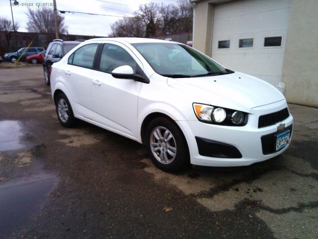 2012 CHEVROLET Sonic