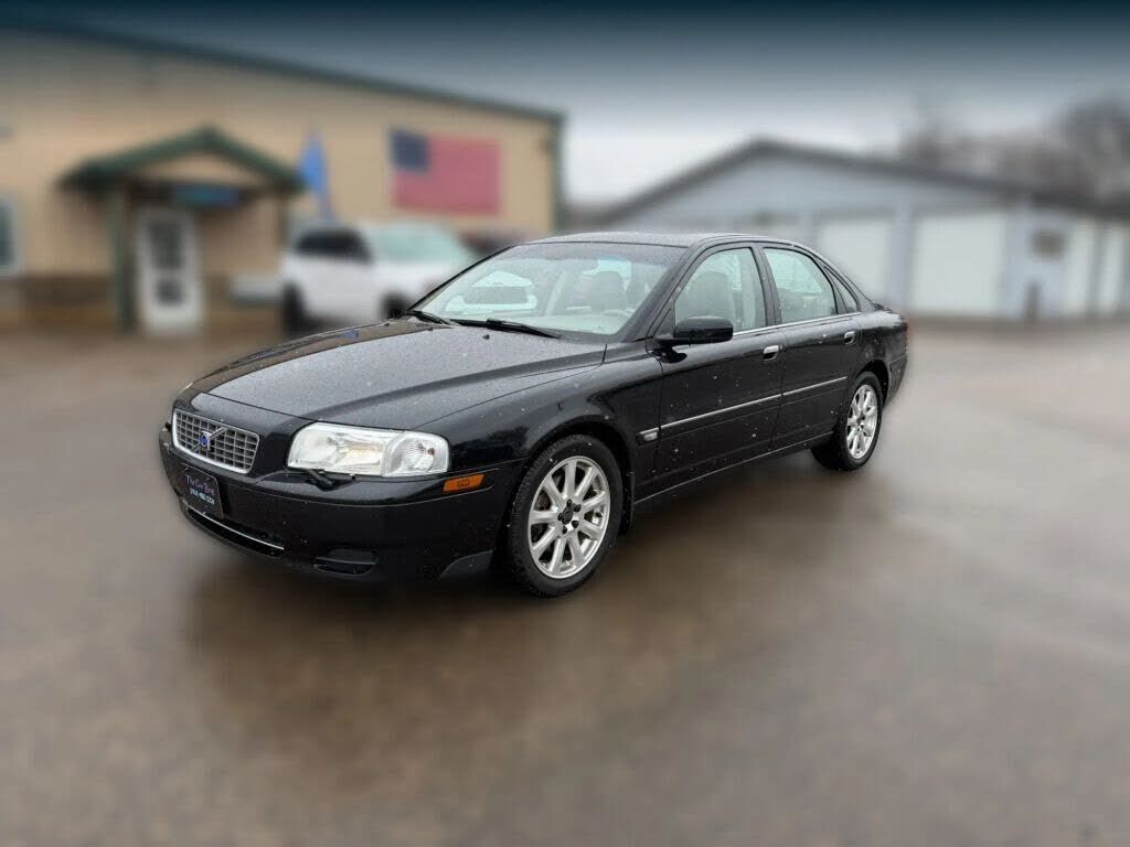 2004 VOLVO S80
