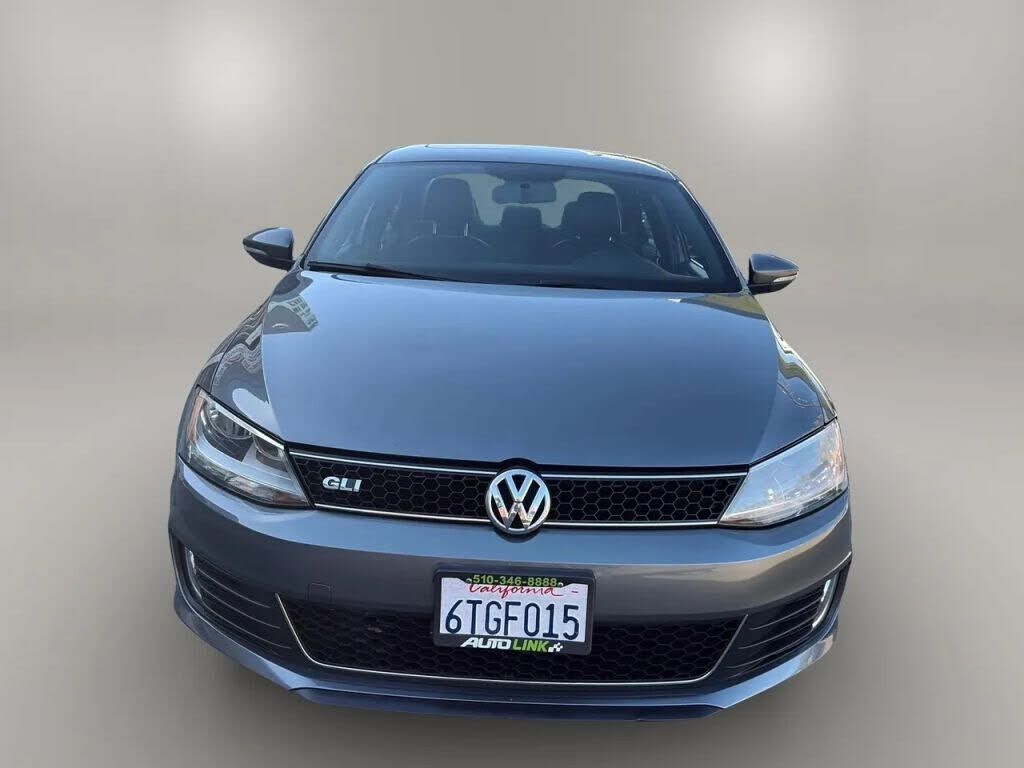 2012 VOLKSWAGEN Jetta