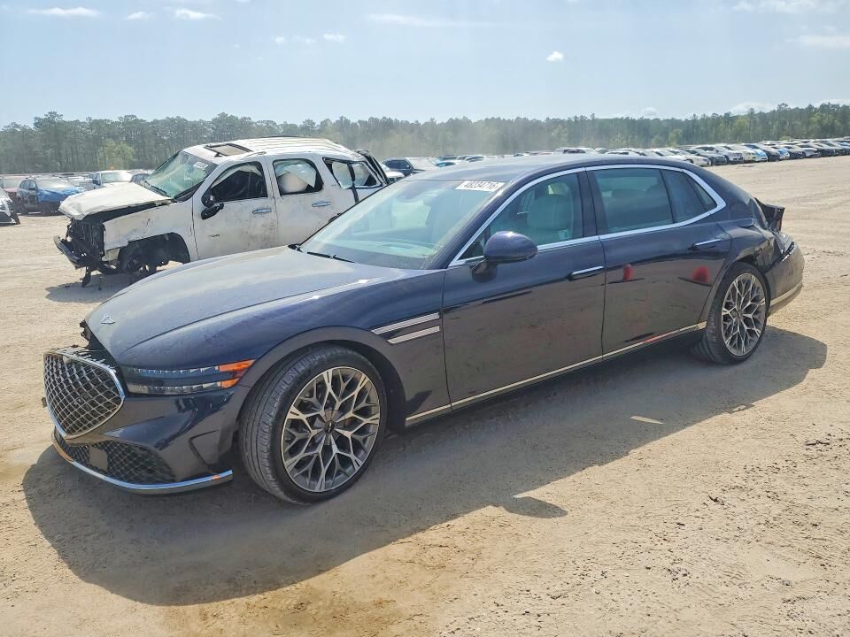 2025 GENESIS G90