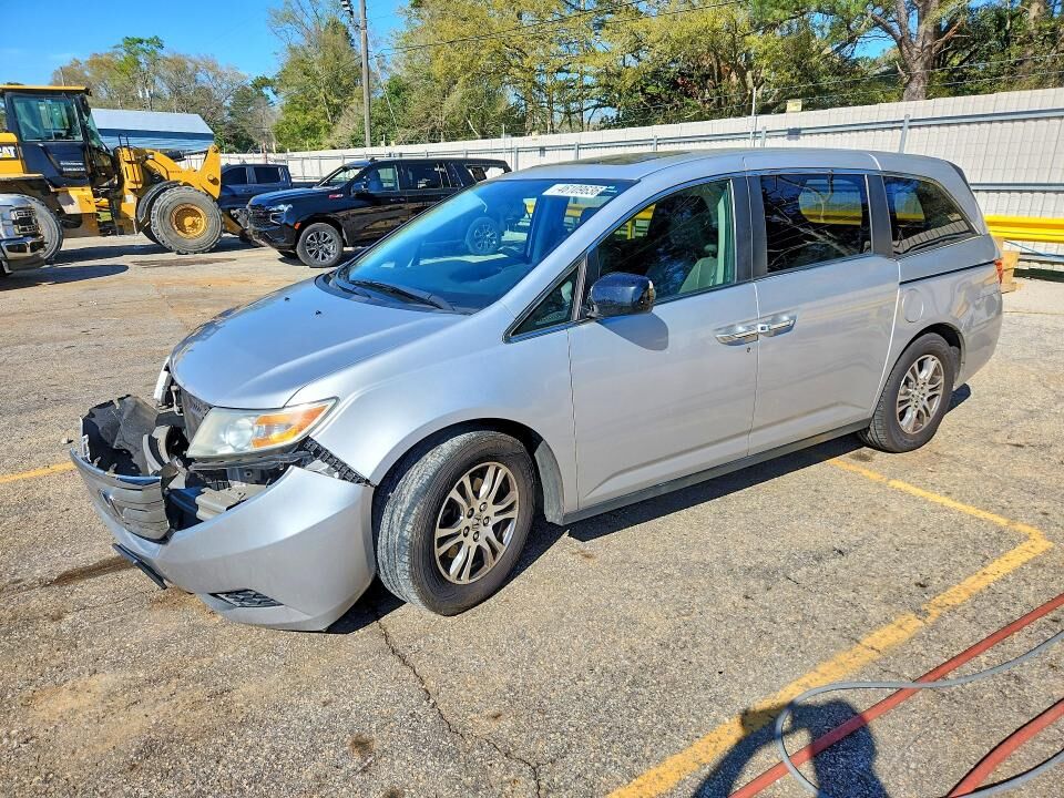 2013 HONDA Odyssey