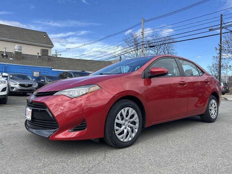 2018 TOYOTA Corolla