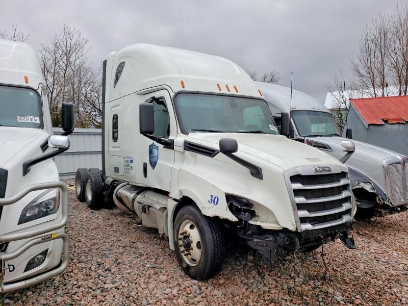 2020 FREIGHTLINER New Cascadia 126" Sleepercab