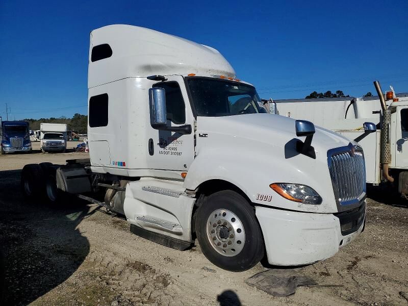 2019 INTERNATIONAL LT625