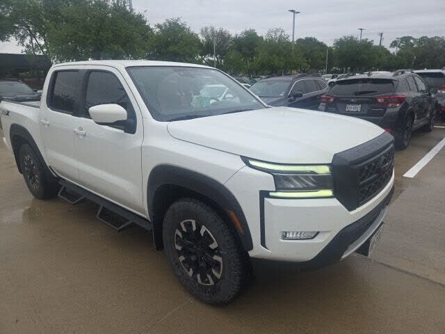 2024 NISSAN Frontier
