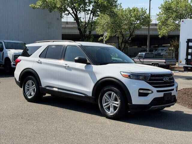 2024 FORD Explorer