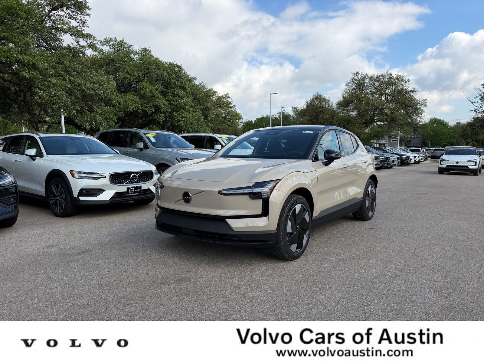 2026 VOLVO EX30