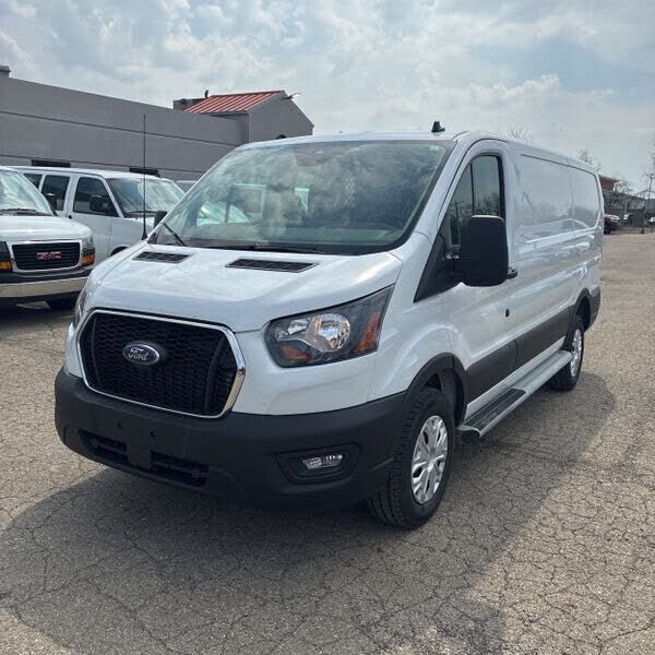 2024 FORD Transit
