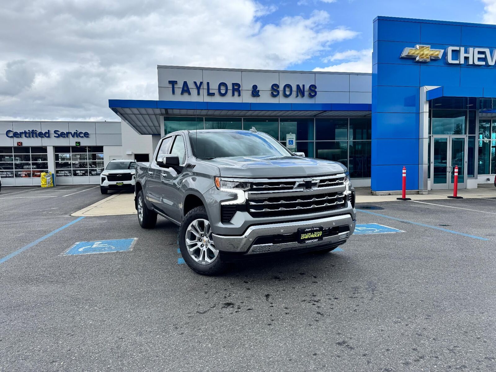 2026 CHEVROLET Silverado