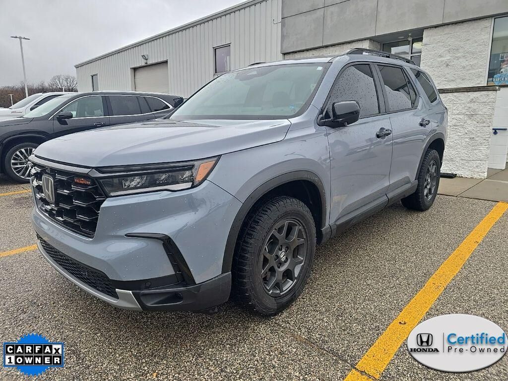 2025 HONDA Pilot