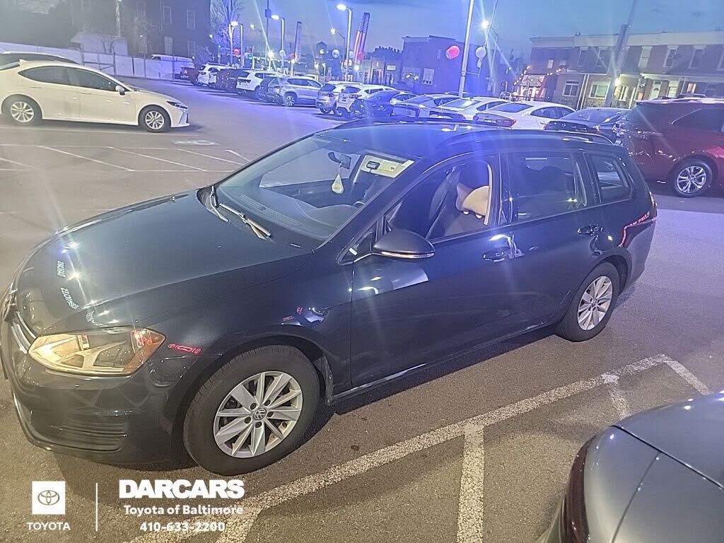 2016 VOLKSWAGEN Golf SportWagen