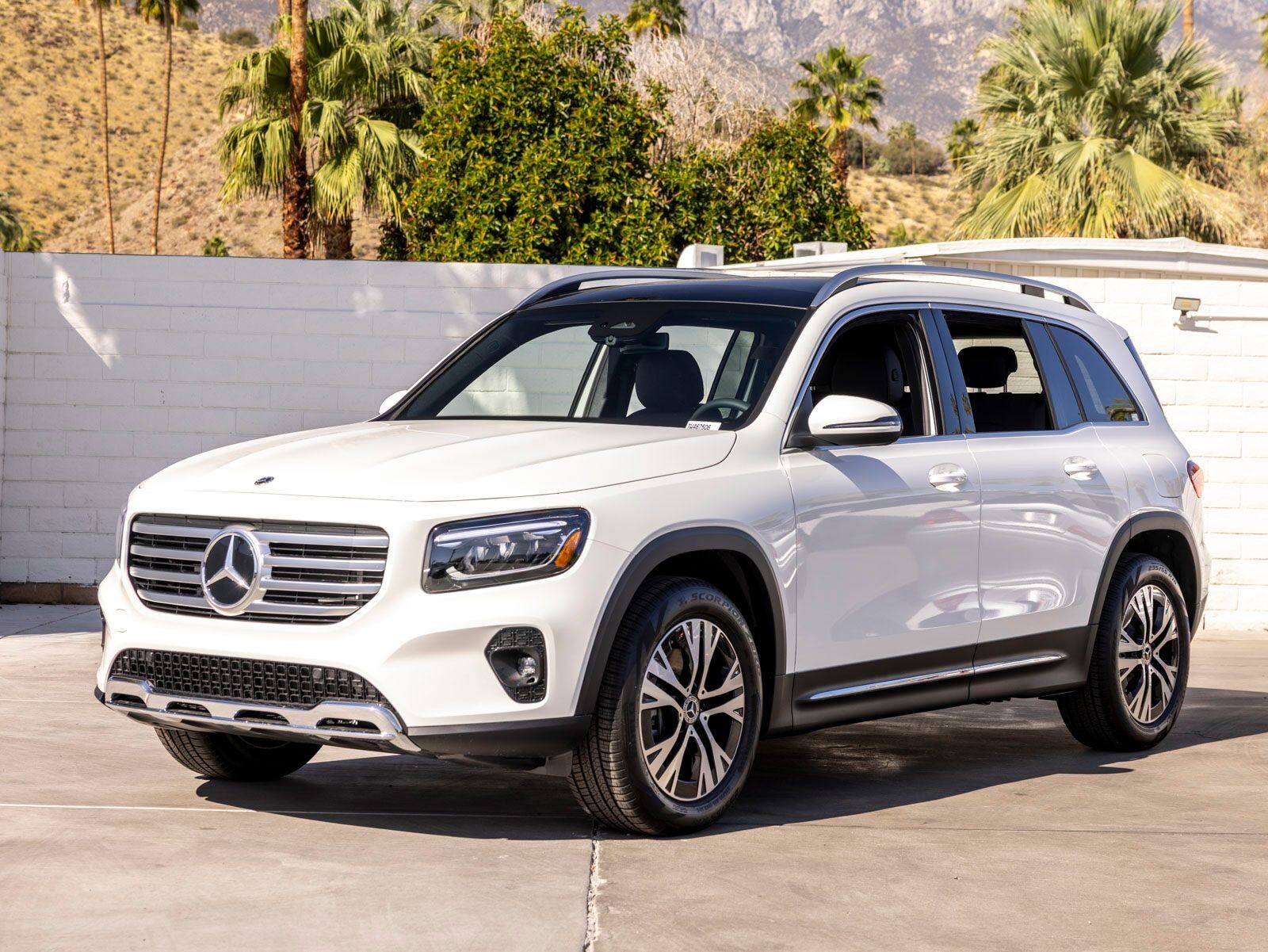 2026 MERCEDES-BENZ GLB-Class