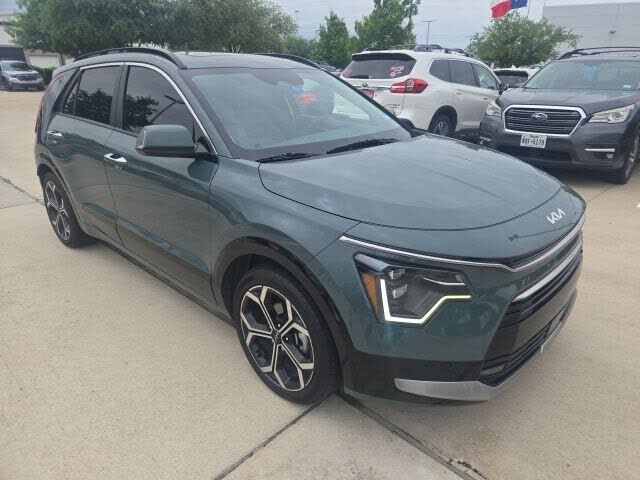 2023 KIA Niro