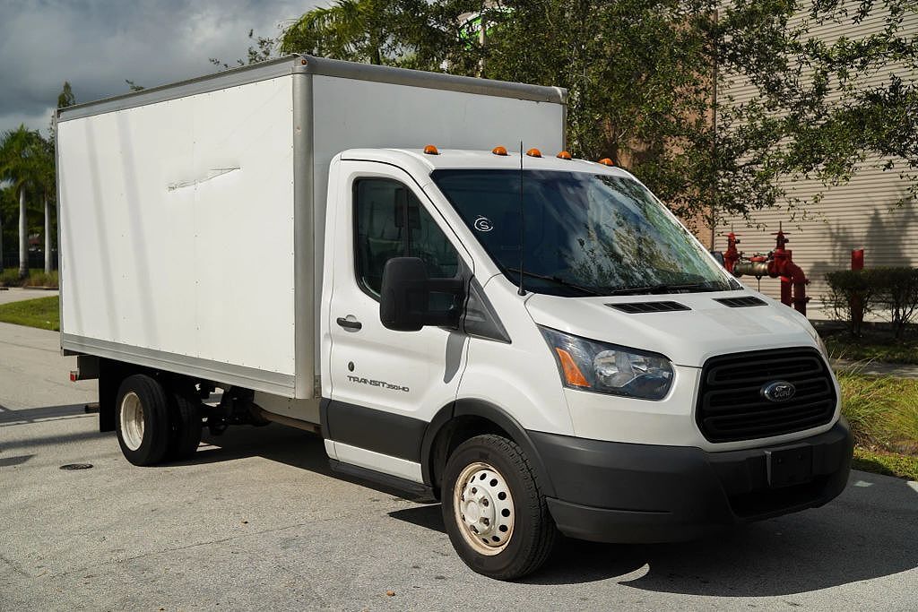 2019 FORD Transit
