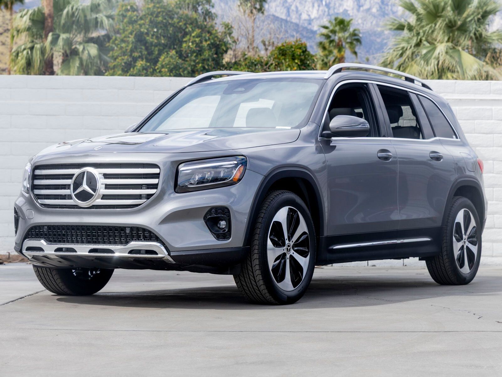 2026 MERCEDES-BENZ GLB-Class
