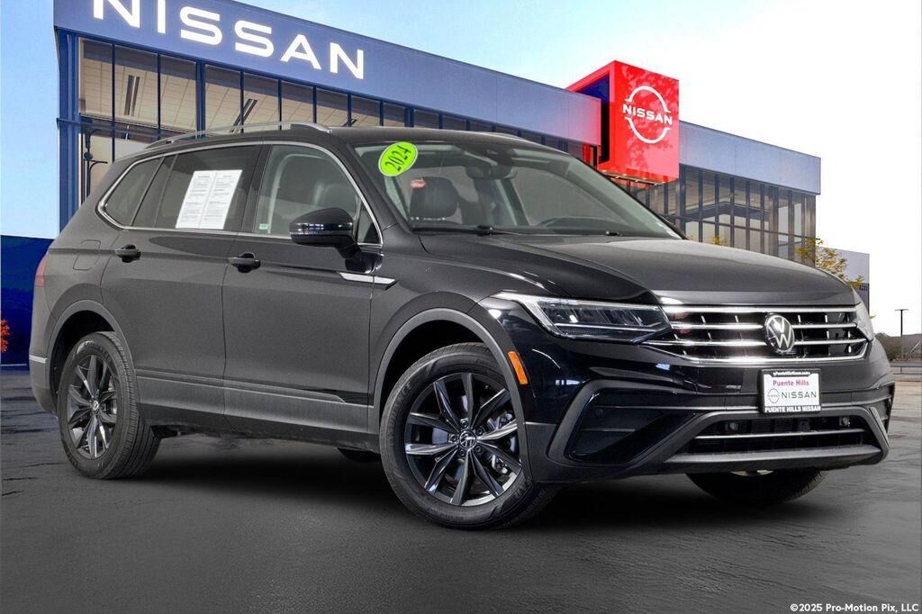 2024 VOLKSWAGEN Tiguan