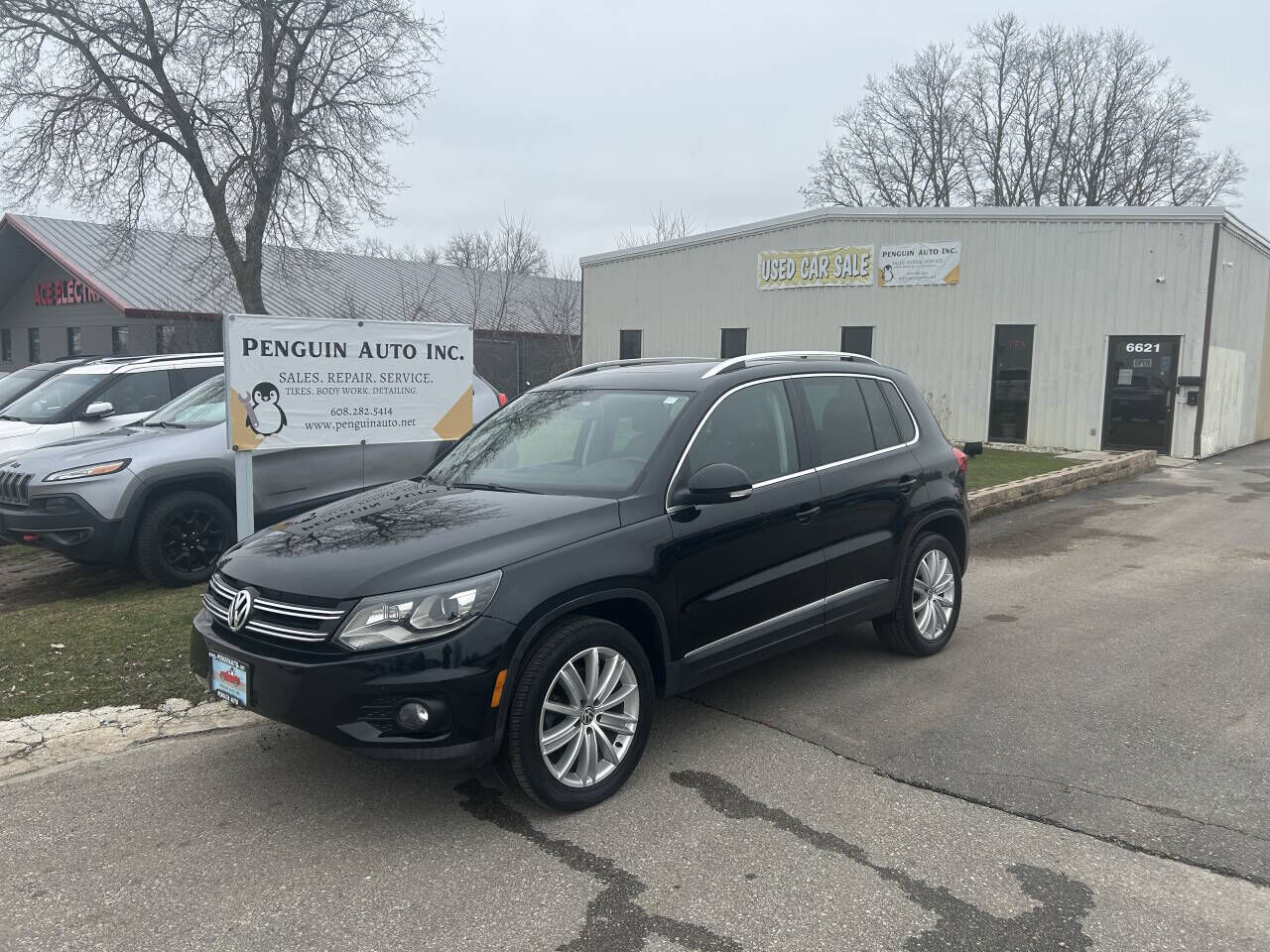2016 VOLKSWAGEN Tiguan