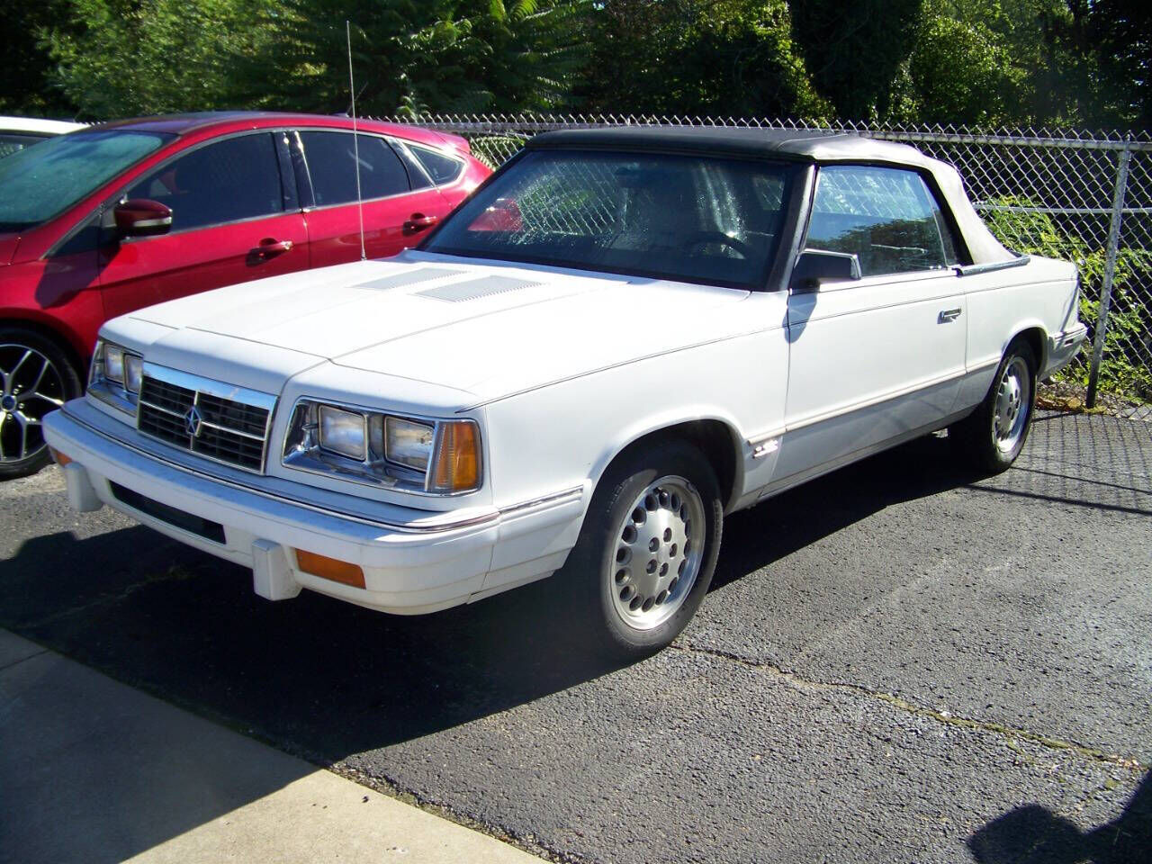 1986 DODGE 600