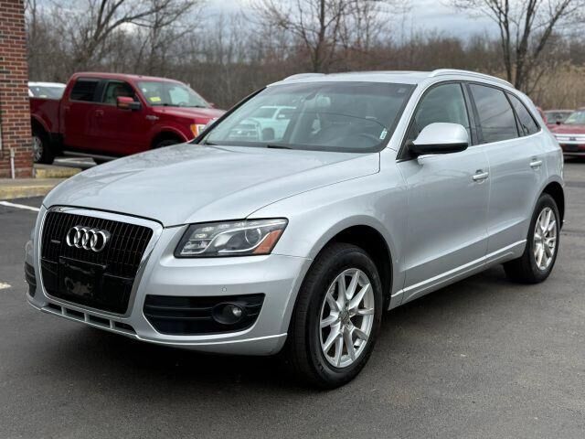 2010 AUDI Q5