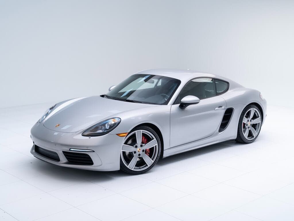 2025 PORSCHE 718